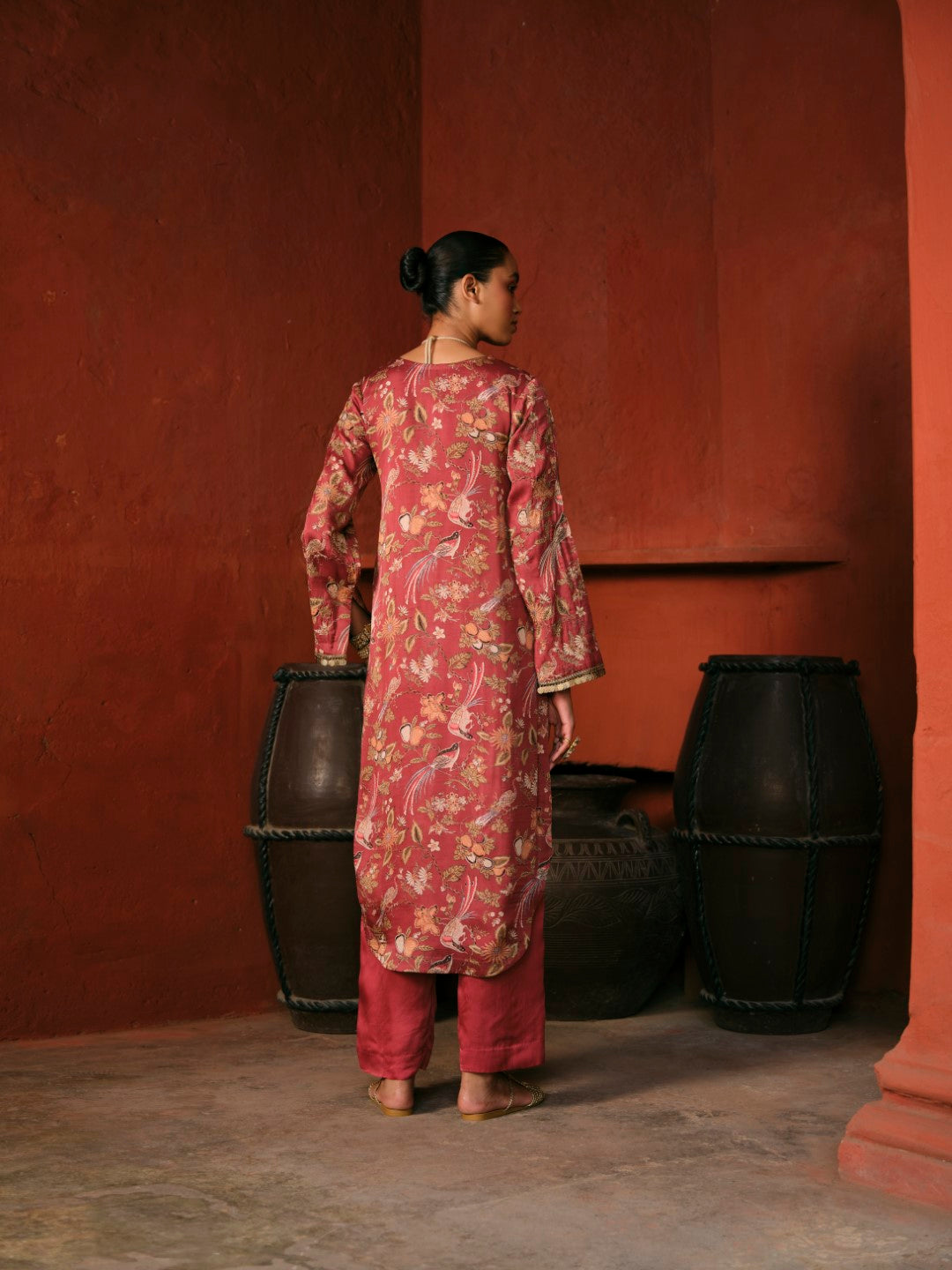 RED MORNI VELVET DUPATTA SET