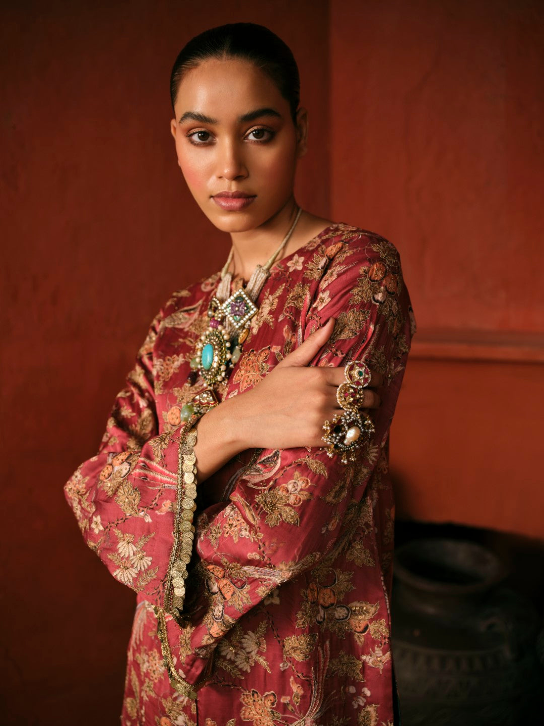 RED MORNI VELVET DUPATTA SET