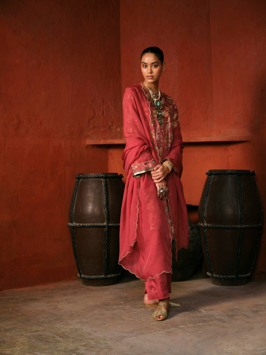 RED MORNI ORGANZA DUPATTA SET