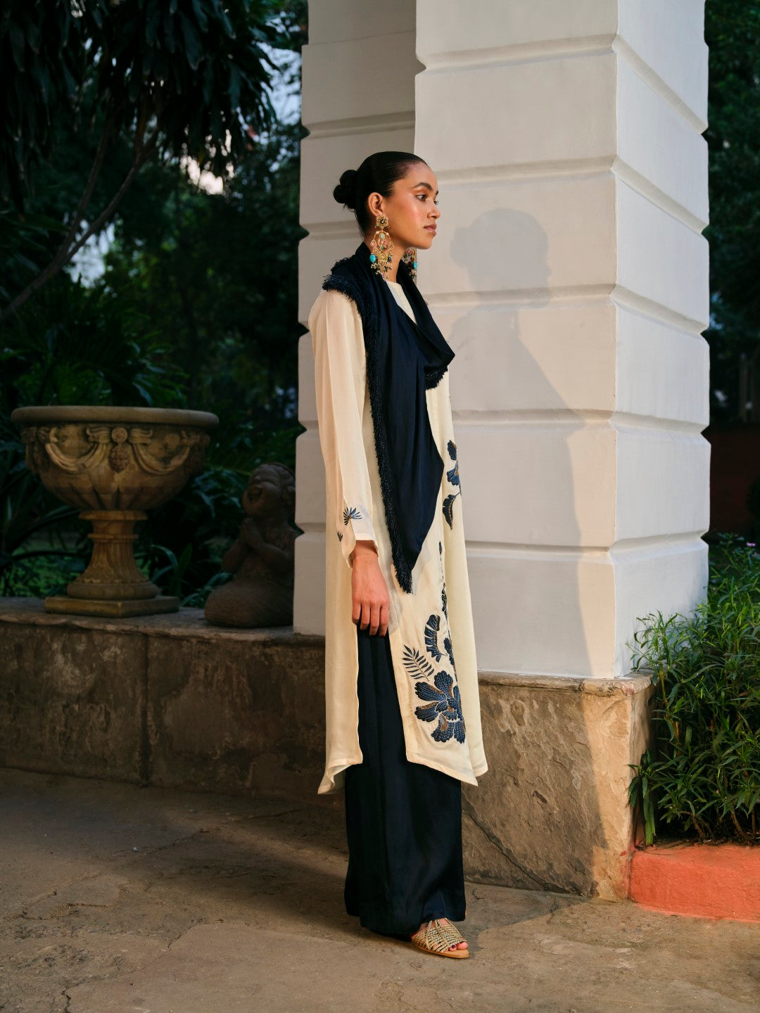 APPLIQUE LONG KURTA WITH WIDE LEGGED PANTS AND DRAPE DUPATTA